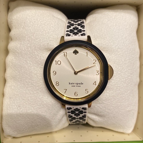 kate spade Accessories - Black & White Kate Spade Watch